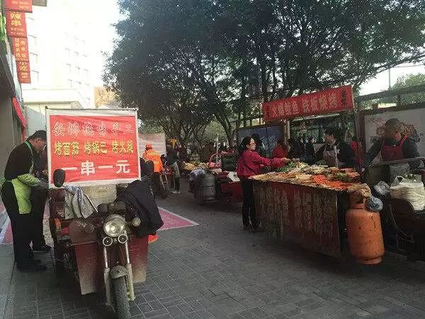 城管鼓励商户店外摆摊，多元经营，增加收入的新机遇