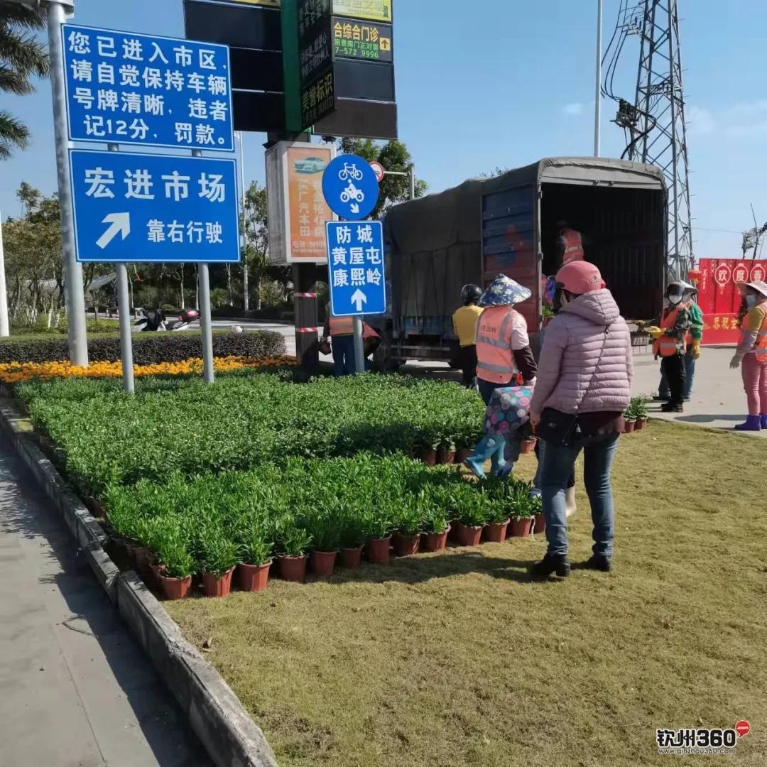 春节临近 各地装扮一新年味渐浓