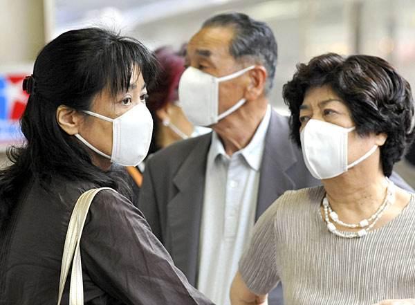 日本爆发流感，游客普遍反映路上很多人咳嗽