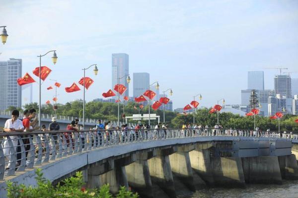 距离下个假期仅剩59天，期待与挑战并存！